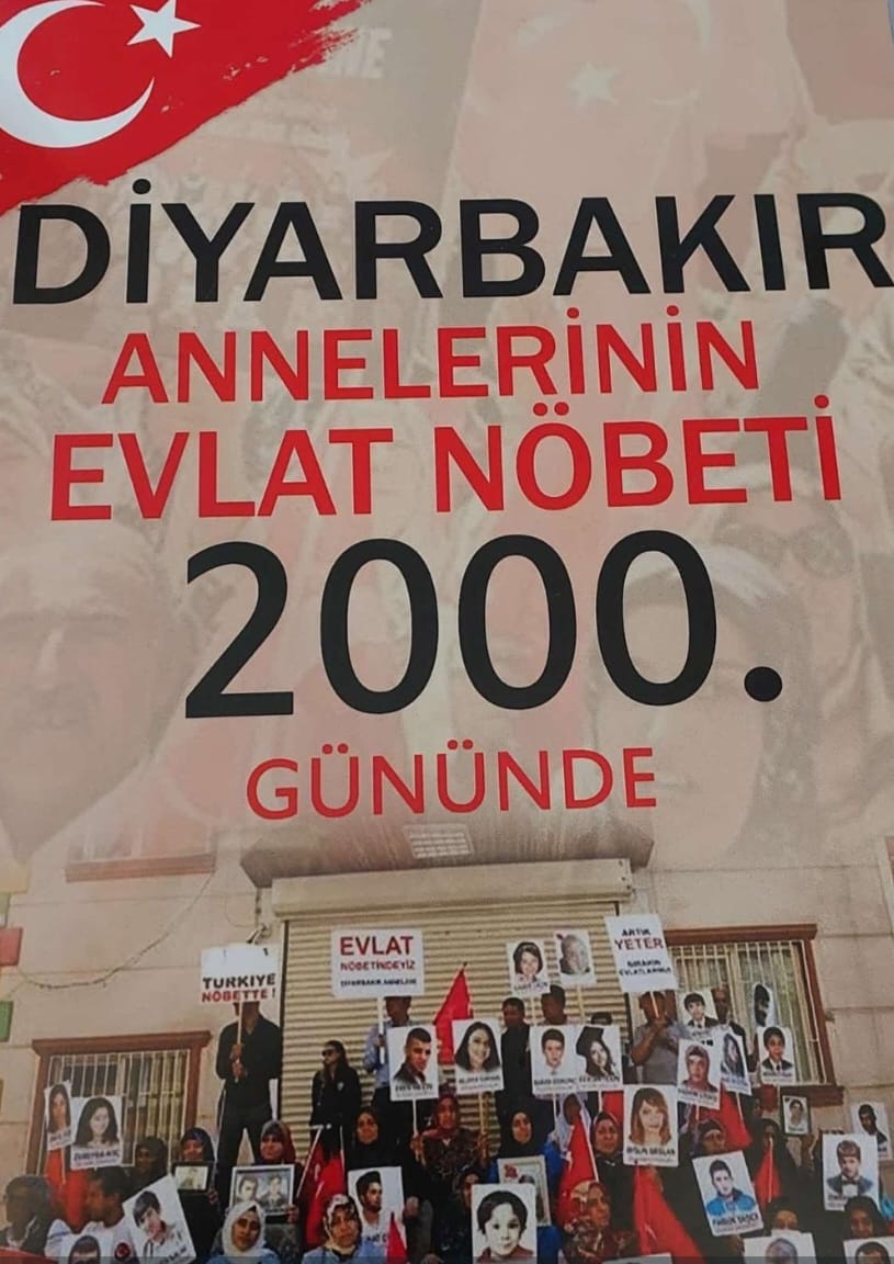 Diyarbakır’da, HDP İl Binası önünde  annelerin başlattığı evlat nöbeti 2