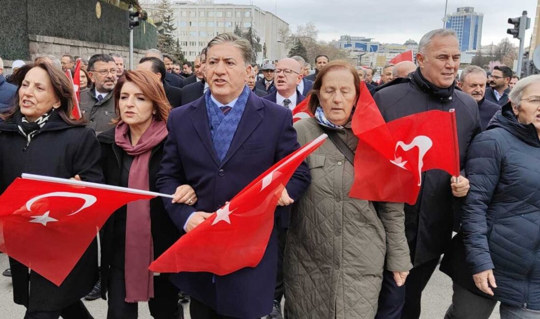 CHP milletvekilleri, İstanbul Büyükşehir Belediye Başkanı Ekrem İmamoğlu'nun terör ve