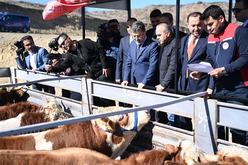 Tarım ve Orman Bakanı İbrahim Yumaklı, kırmızı et ithalatı konusunu