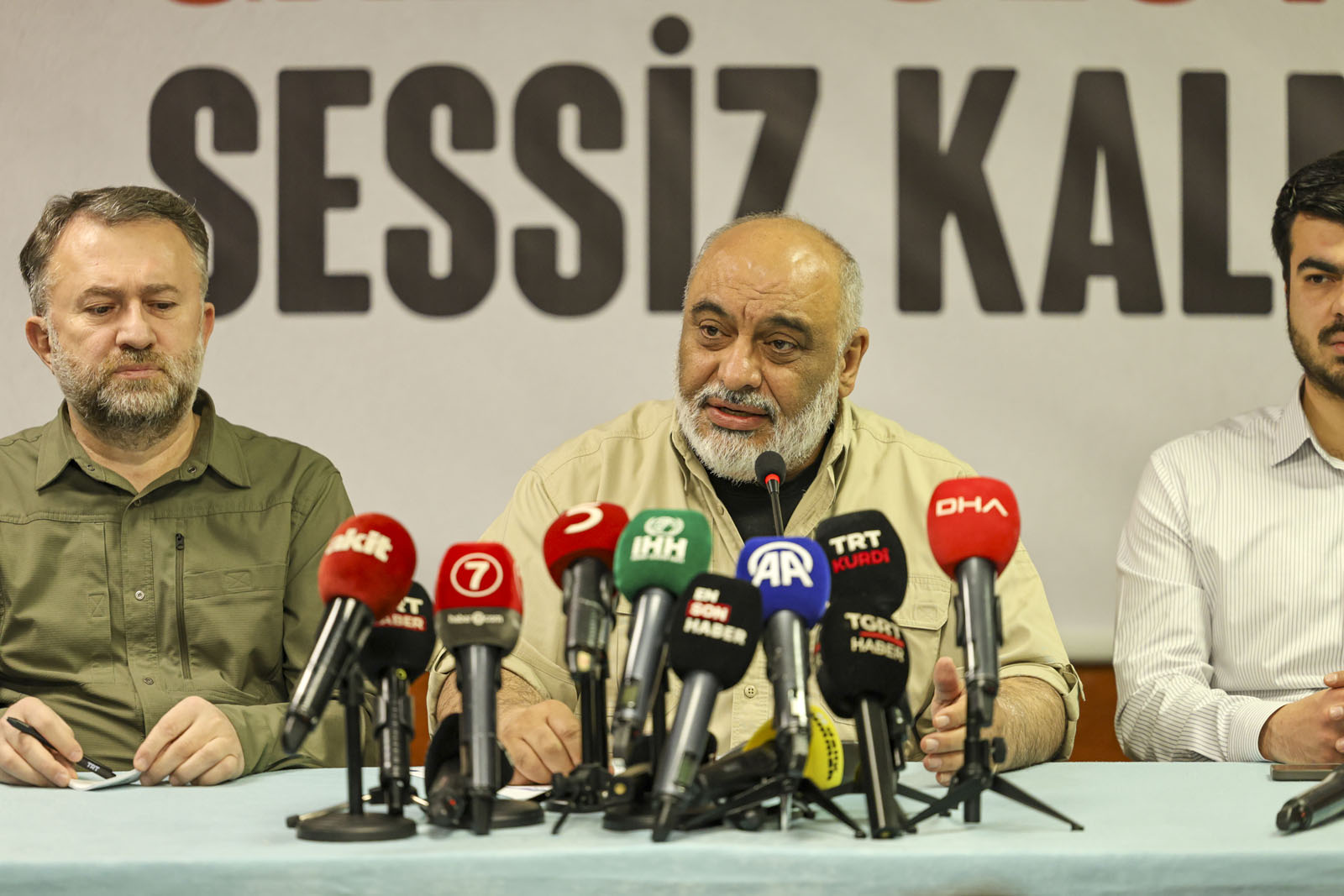 İHH İnsani Yardım Vakfı, işgalci İsrail’in Gazze’ye yönelik saldırılarıyla ilgili