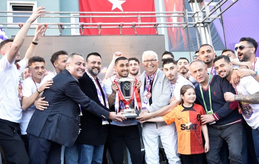 ZONGULDAK-BHA Bölgesel Amatör Ligi 5. Grupta şampiyon Kdz. Ereğli Belediyespor
