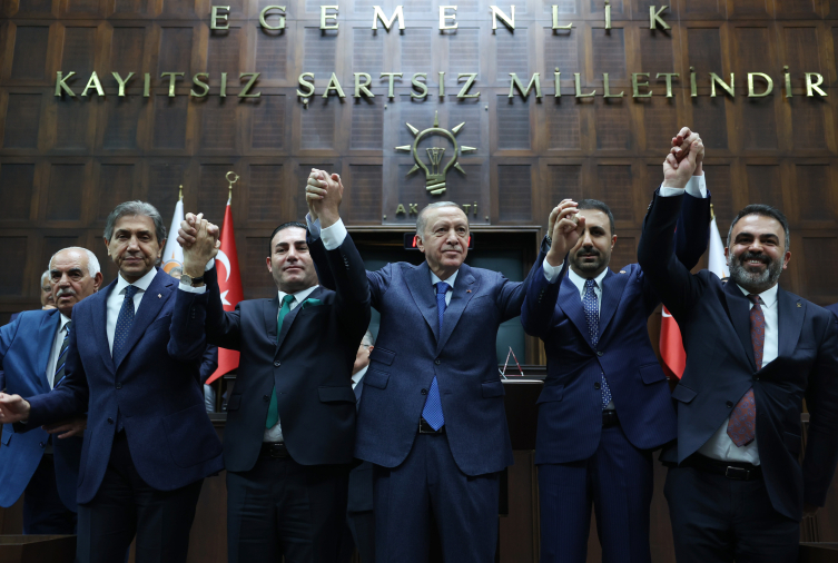 ANKARA-BHA Gelecek Partisi Konya Milletvekili Hasan Ekici, partisinden istifa etmesinin