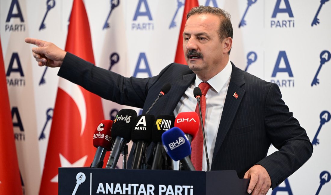 ANKARA-BHA Anahtar Parti Genel Başkanı Yavuz Ağıralioğlu, gazeteci Fatih Altaylı’nın