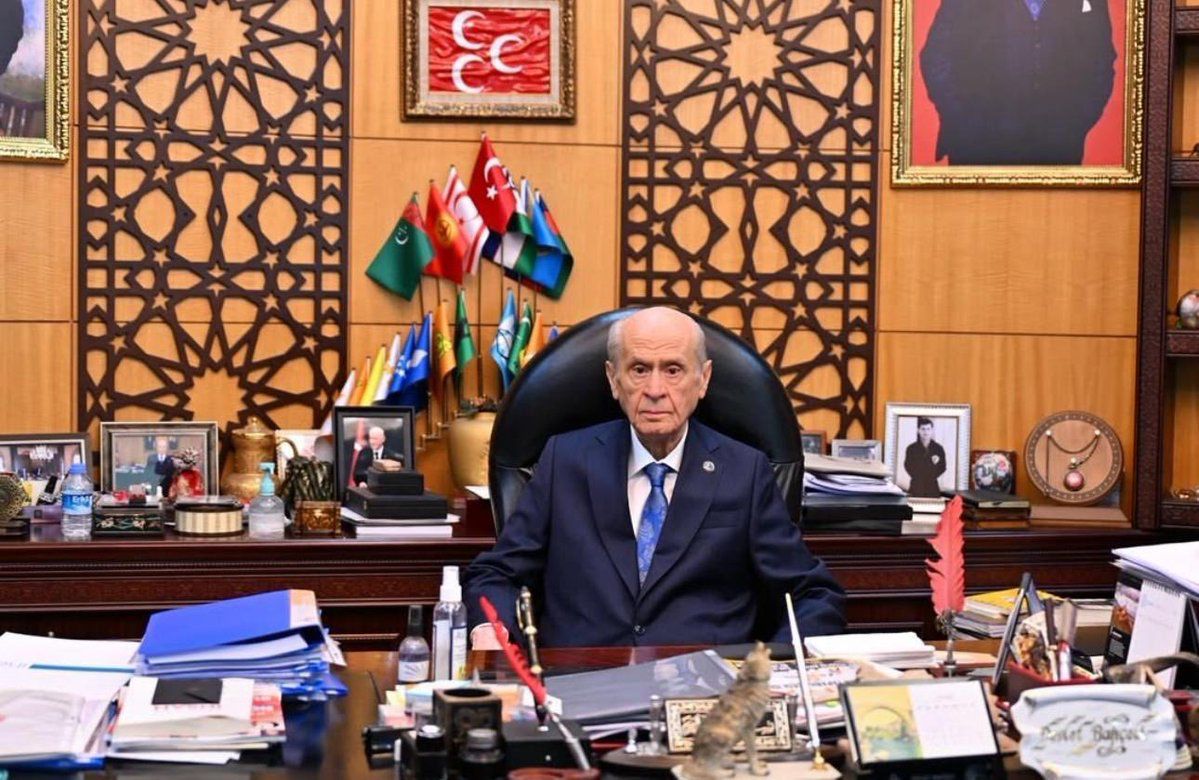 MHP Genel Başkanı Devlet Bahçeli, Ülkücü Şehitler Anıtı'nda açıklamalarda bulundu.
