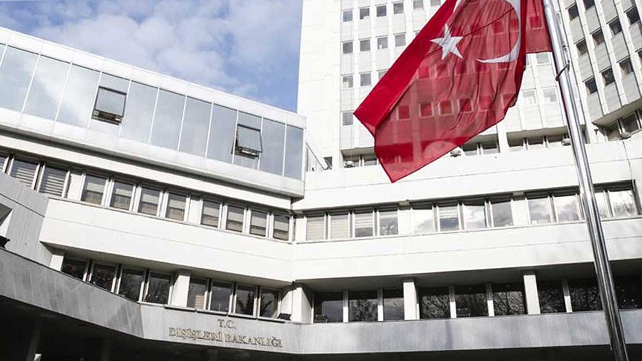 Dışişleri Bakanlığı, Yunanistan’da 19 Mayıs’a ilişkin yapılan açıklamalara sert tepki