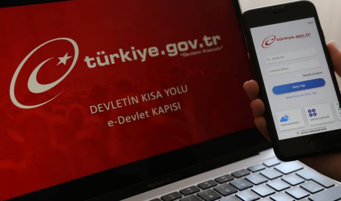 Türkiye’nin dijital dönüşüm sürecinde önemli bir adım olan e-Devlet Kapısı,