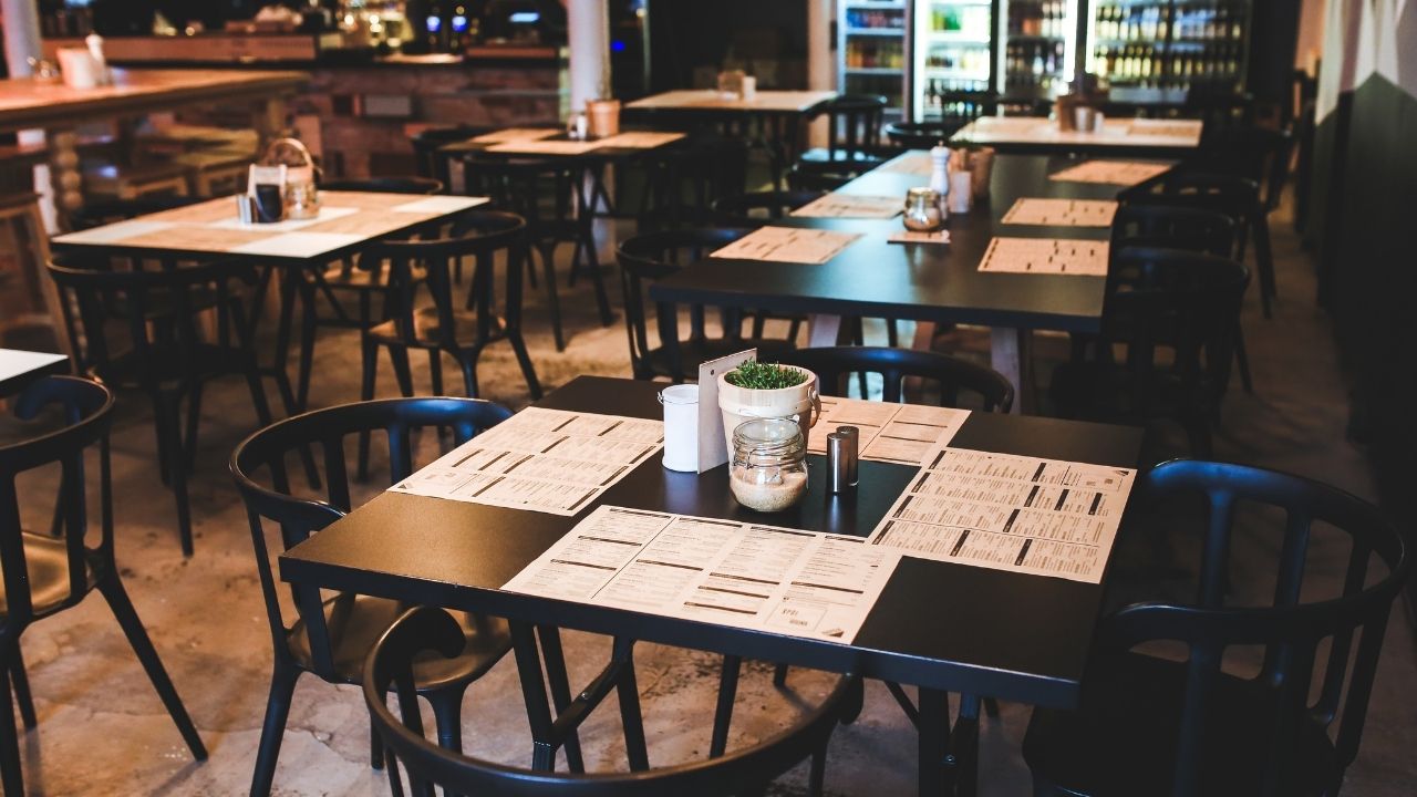 Ticaret Bakanlığı, fiyat şeffaflığını artırmak ve tüketiciyi korumak amacıyla önemli