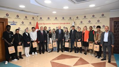 Yurtdışı Türkler ve Akraba Topluluklar Başkanlığı (YTB) bursuyla eğitimlerine Kahramanmaraş