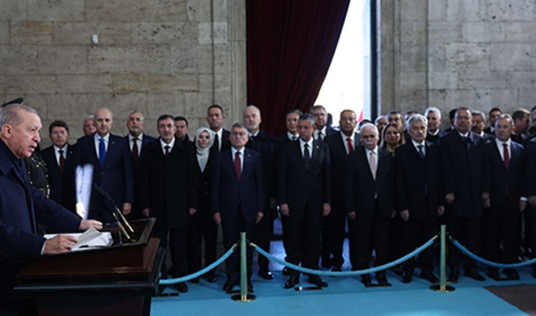 Cumhurbaşkanı Recep Tayyip Erdoğan, “Son dönemde milli günlerimizle ilgili yıkıcı,