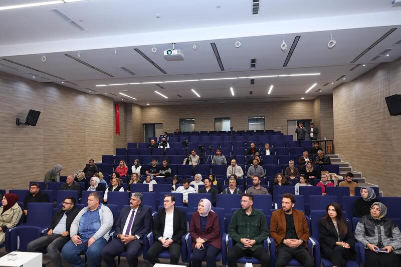 Onikişubat Belediyesi, ilçenin köklü geçmişini, kültürel zenginliğini ve arkeolojik mirasını