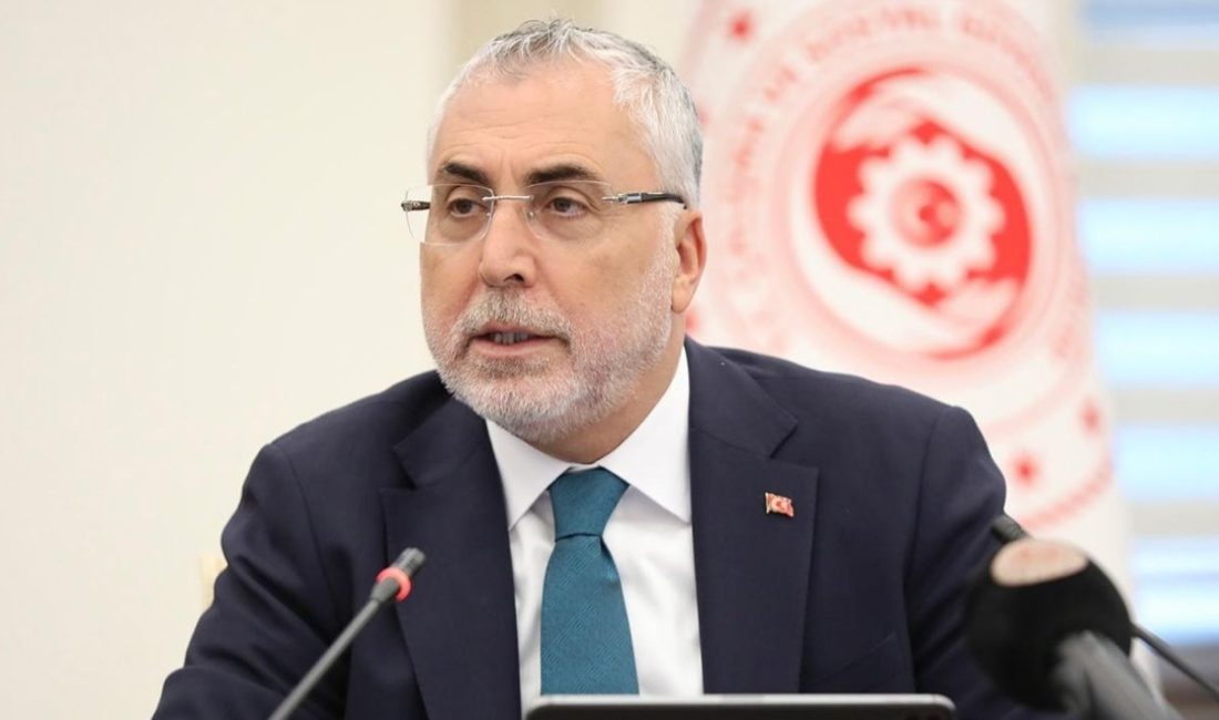 Bakan Işıkhan “Çalışanlarımızı enflasyona karşı korumayı sürdüreceğiz” Çalışma ve Sosyal Güvenlik Bakanı Vedat Işıkhan, TBMM Plan ve
