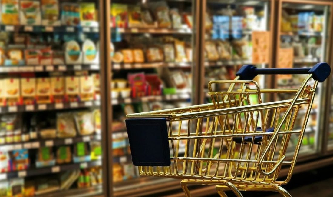 Türkiye İstatistik Kurumu (TÜİK) verilerine göre, ticaret ve perakende sektörlerinde