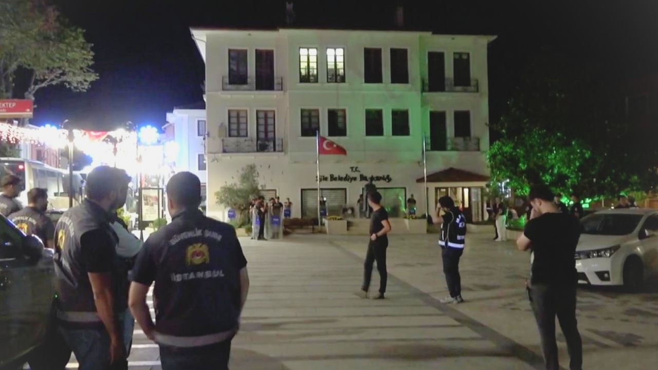 Şile Belediyesi’ne yönelik yürütülen soruşturma kapsamında ikinci dalga operasyon düzenlendi.