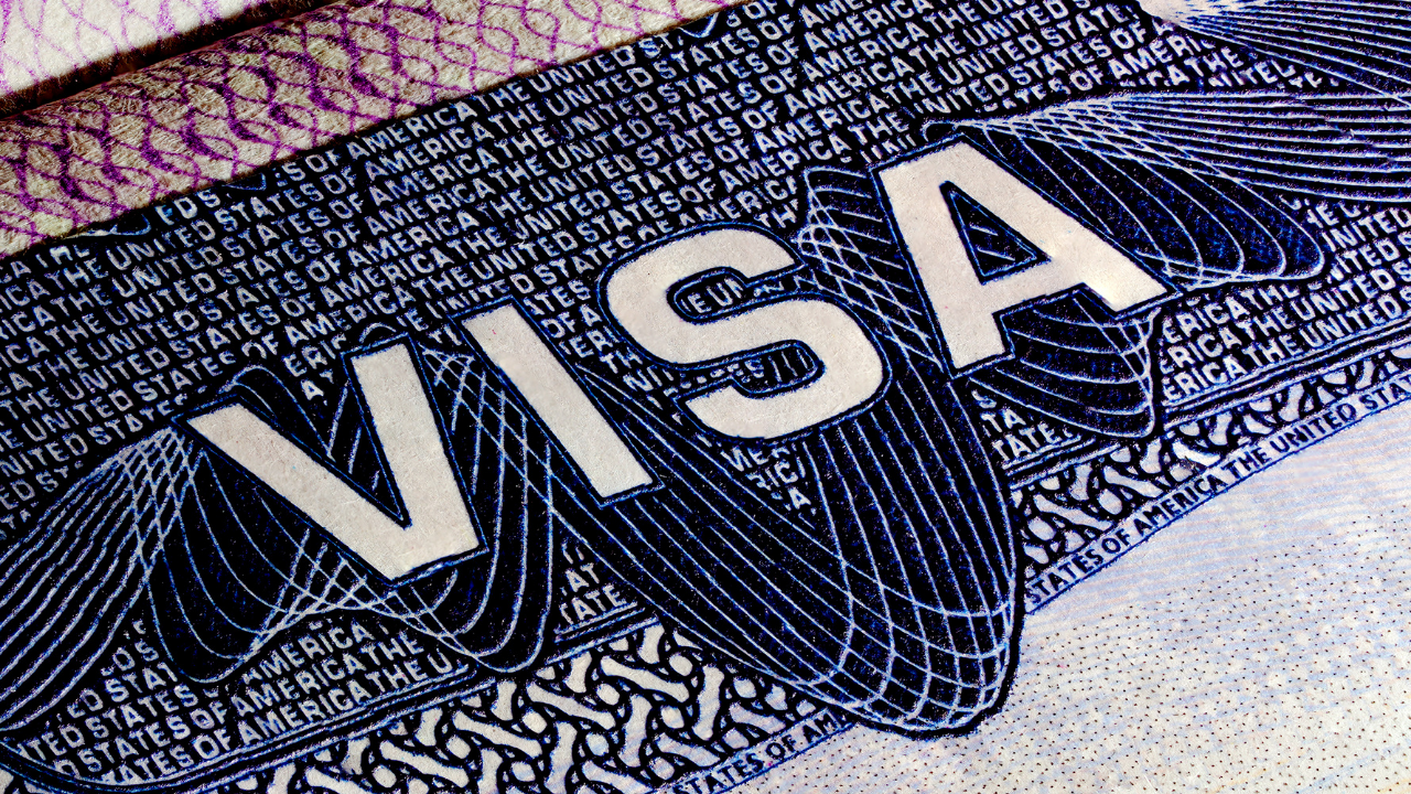 ABD Merkez Bankası, yılın ilk toplantısında politika faizini piyasa beklentilerine