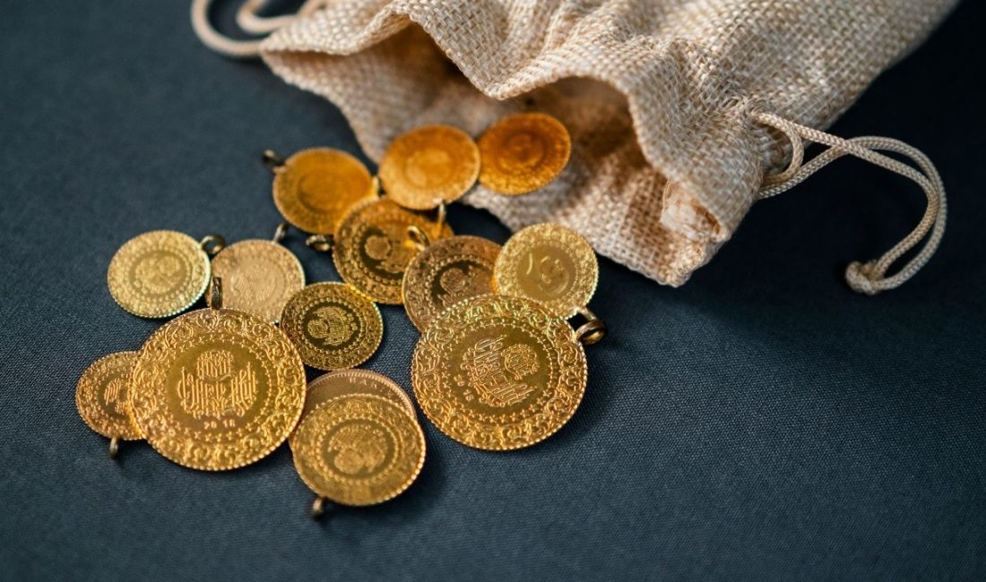 Altının gram fiyatı, güne yükselişle başlamasının ardından 6 bin 790