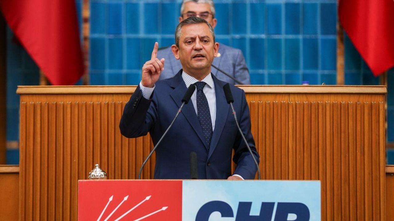CHP Genel Başkanı Özgür Özel, "Erdoğan’ı güvenlik kaygılarıyla pazarlık edilecek