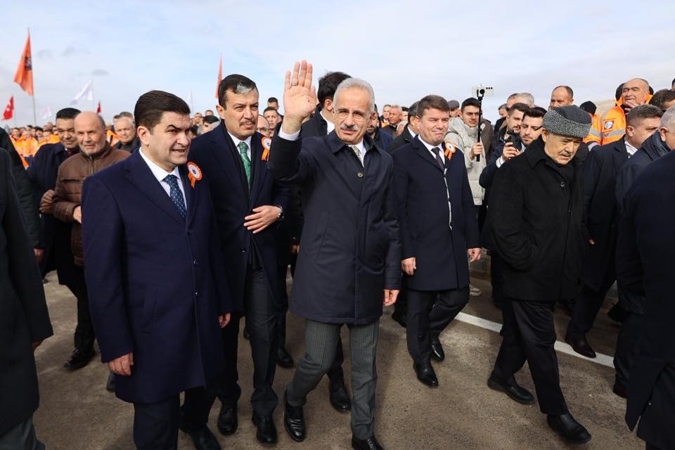 YAŞAR SARIKAYA / AKSARAY – BHA Ulaştırma ve Altyapı Bakanı