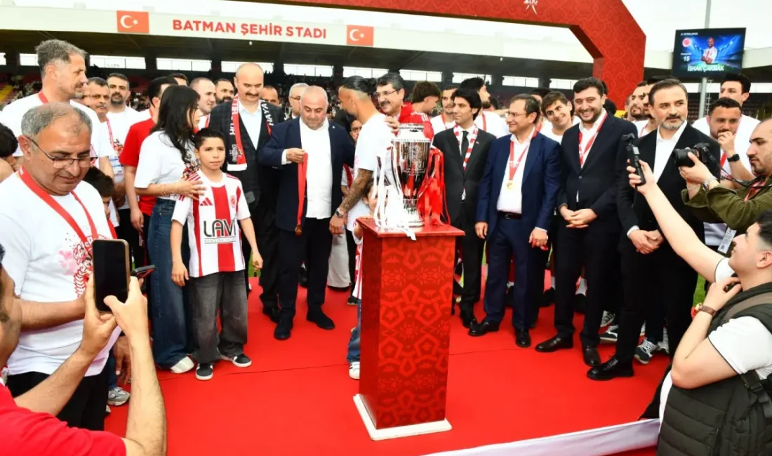 Batman Stadyumu’nda Kepez Spor Futbol A.Ş. ile oynanan 38. hafta
