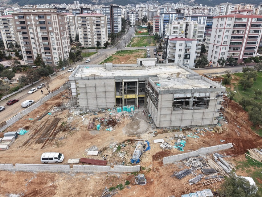 Onikişubat Belediyesi’nin gençliğe yönelik vizyon projeleri arasında yer alan Şehit
