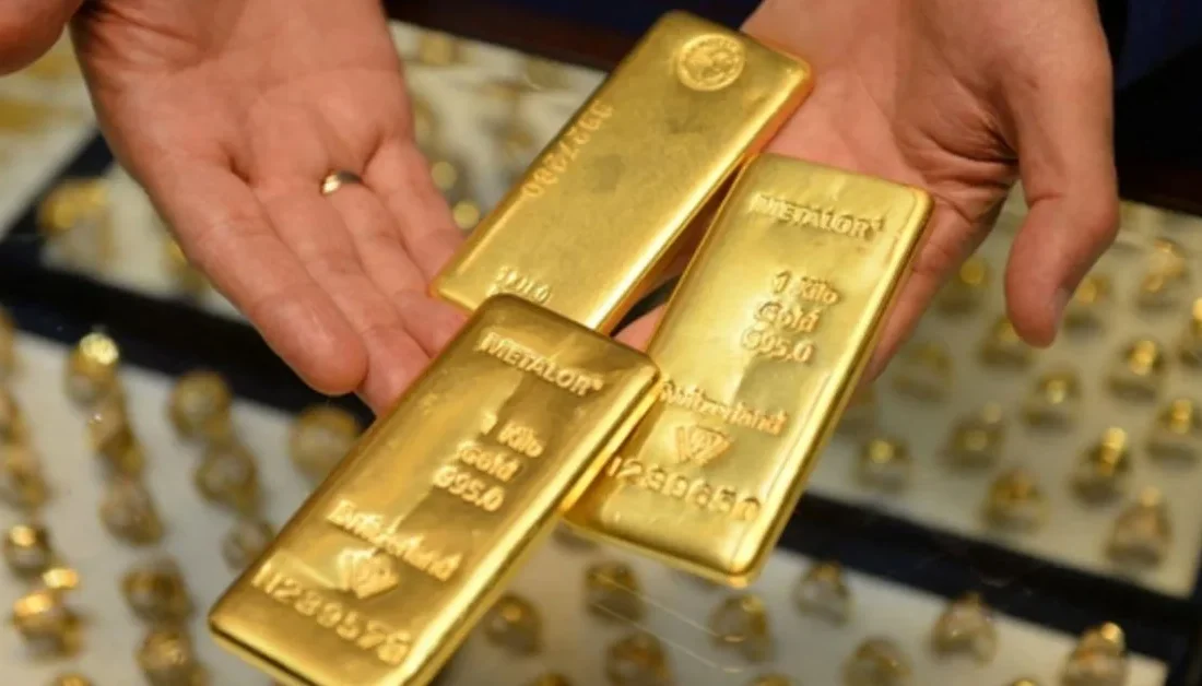 İSTANBUL-BHA Gün içinde sınırlı dalgalanma yaşayan altın fiyatı, önceki kapanışa