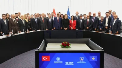  Bakan Bolat, Kosova Sanayi, Girişimcilik, Ticaret ve İnovasyon Bakanı Mimoza