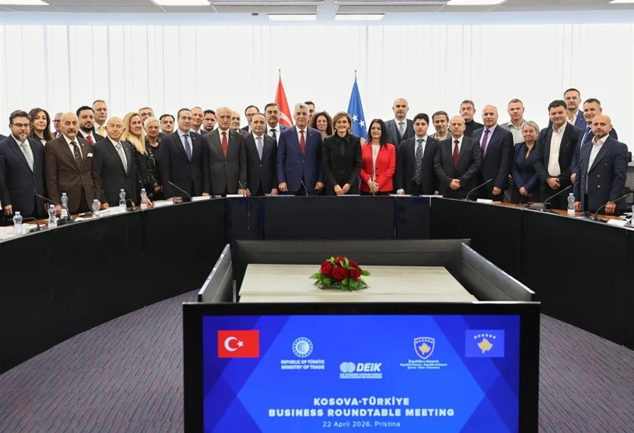  Bakan Bolat, Kosova Sanayi, Girişimcilik, Ticaret ve İnovasyon Bakanı Mimoza