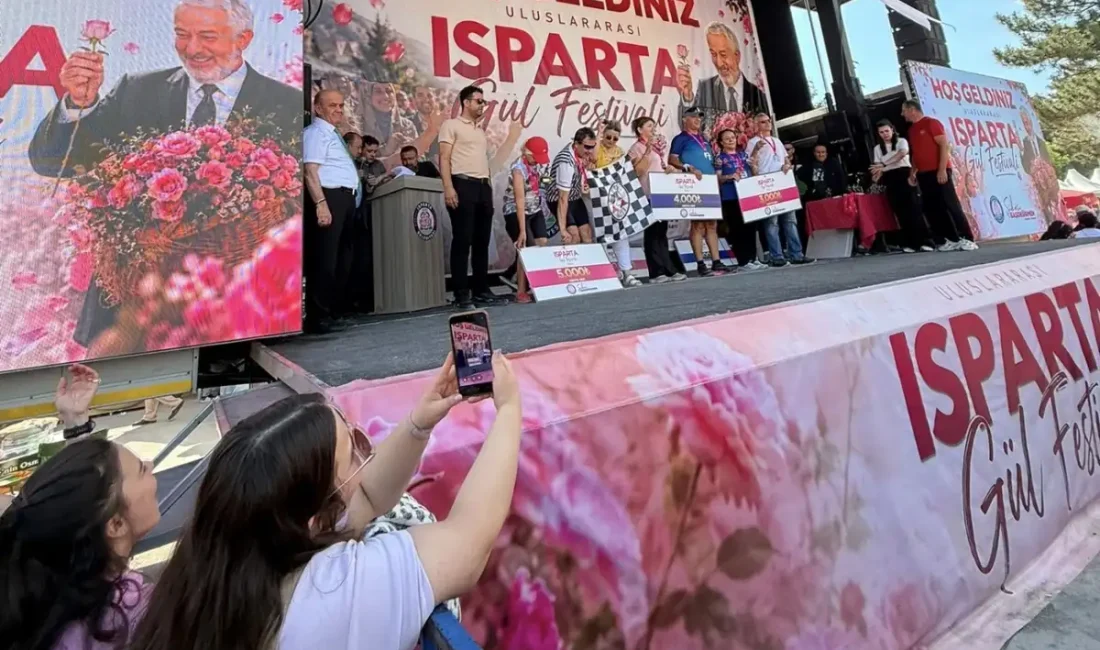Gül festivali’nde spor şöleni ISPARTA – BHA Türkiye’nin gül bahçesi olarak bilinen Isparta’da bu