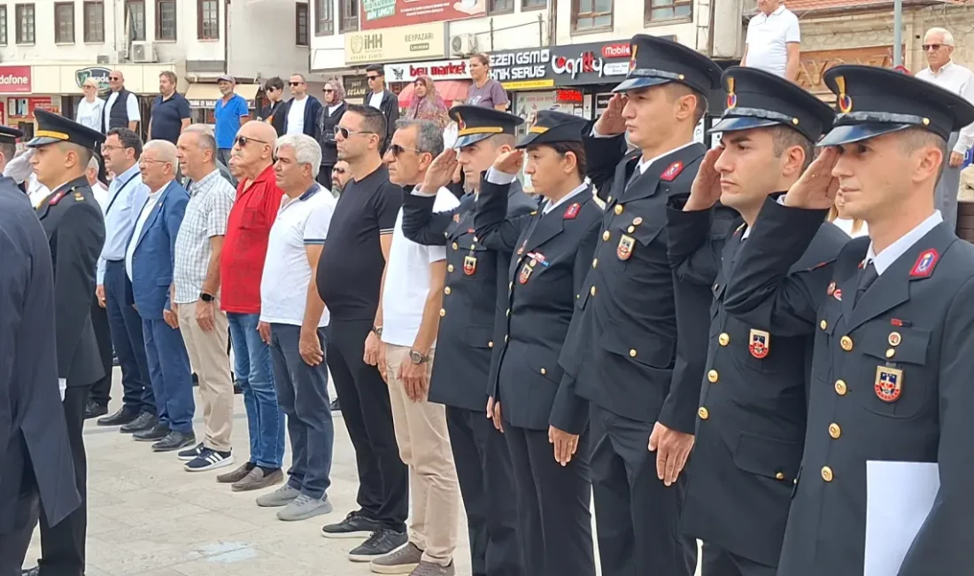 YAŞAR TONBAK/ANKARA/BHA 15 Temmuz Demokrasi meydanında düzenlenen törende, Kaymakam Ünal