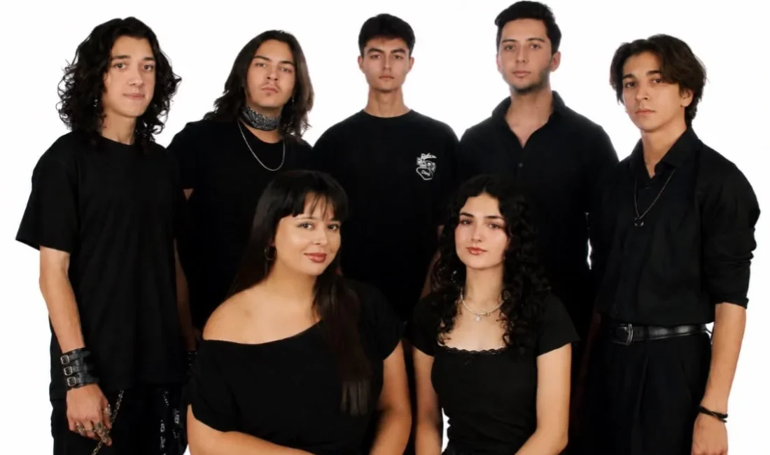 Kırıkkale’de 7 genç müzisyen Zemheri’de buluştu KIRIKKALE – BHA Kırıkkale’de uzun süredir birlikte müzik yapan gençlerin