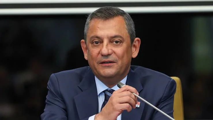 Yeni Parti Genel Başkanı Özgür Özel’in oy tercihini açıklamasının ardından
