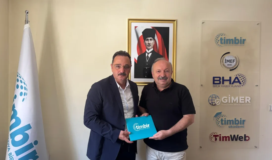 TİMBİR Genel Başkanı Süleyman Basa’ya Paris Trabzonlular Dernek Başkanı Bülent Cumur’dan ziyaret ANKARA – BHA Türk İnternet Medya Birliği (TİMBİR) Genel Başkanı