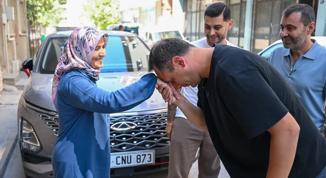 Yüreklerdeki yangın bitmiyor,kahramanlar unutulmuyor Bornova Belediye Başkanı Ömer Eşki, 24 Mayıs 2022’de Pençe-Kilit Operasyonu