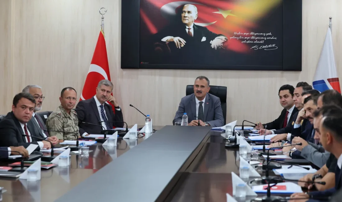 Servet Arslan / AĞRI – BHA  Ağrı İbrahim Çeçen Üniversitesinde,