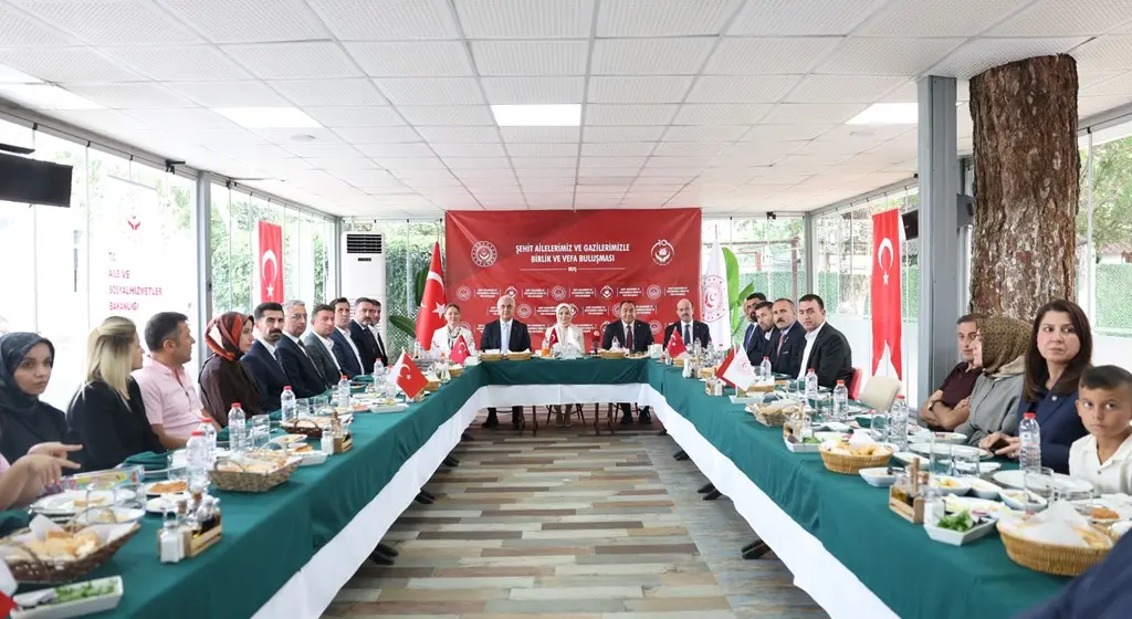 9 bine yakın er gazisinin durumu iyileştirildi MUŞ – BHA Aile ve Sosyal Hizmetler Bakanı Mahinur Özdemir