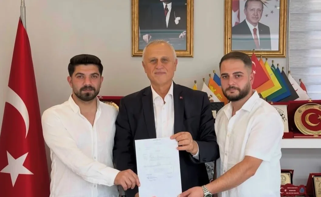 Başkentin Atmacaları Taraftar Derneği Ankara’da kuruldu ANKARA – BHA Ankara’da yaşayan Çaykur Rizespor taraftarlarını bir araya