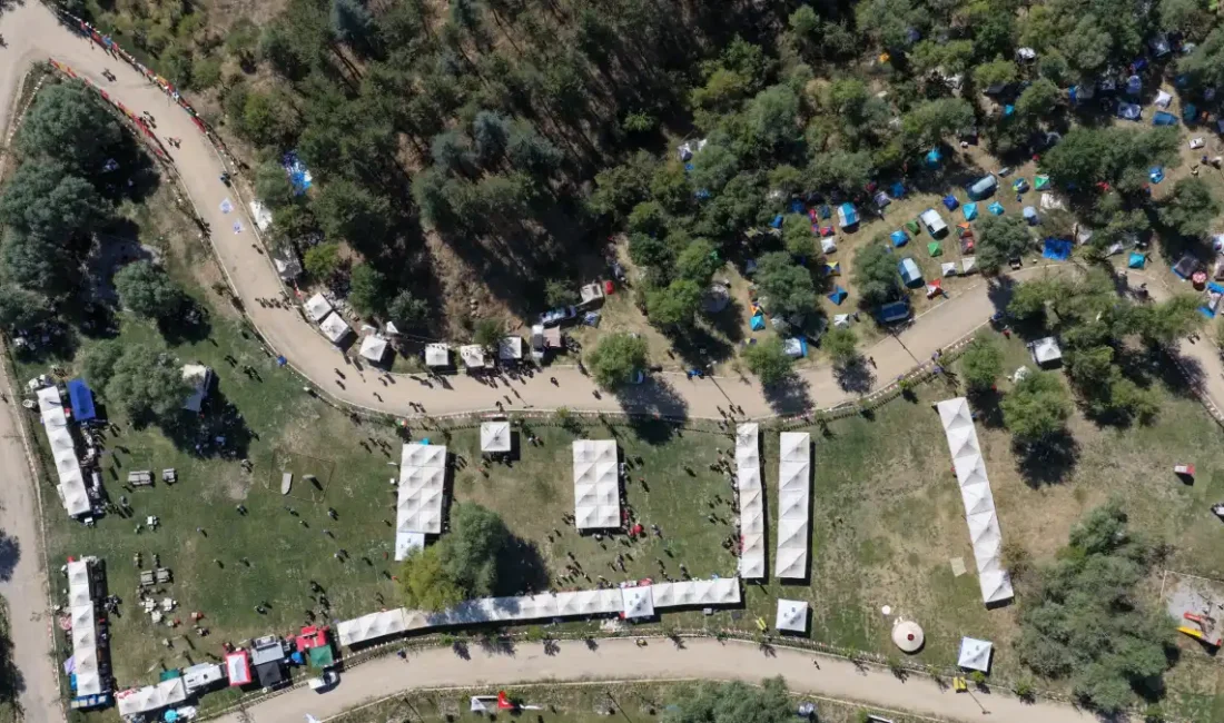 Başkent’te Türk Kültürü ikinci kez buluştu 2. Türk Kültür Kampı’na yoğun ilgi ANKARA – BHA Ankara Büyükşehir Belediyesi’nin destekleriyle ve çeşitli sivil