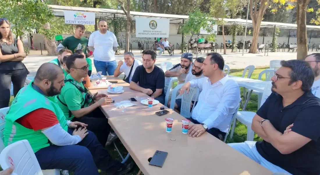 İZMİR – BHA Kuryeler mesleki sorunlarını anlattı Bornova Kent Konseyi,