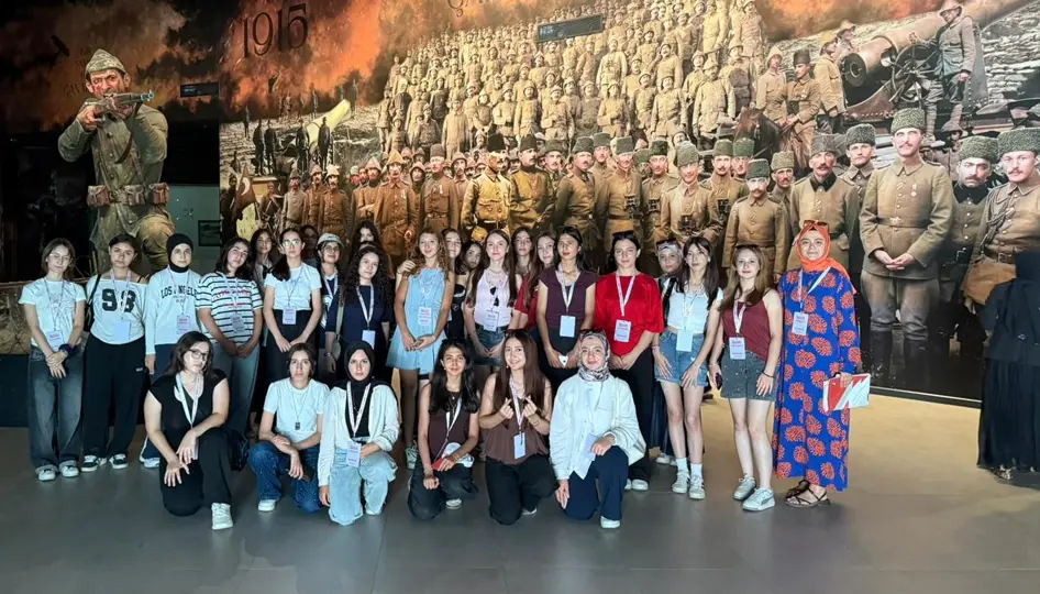 Burdurlu gençler ecdadın izinde! ÇANAKKALE – BHA Gençlik ve Spor Bakanlığı tarafından gençlerin milli