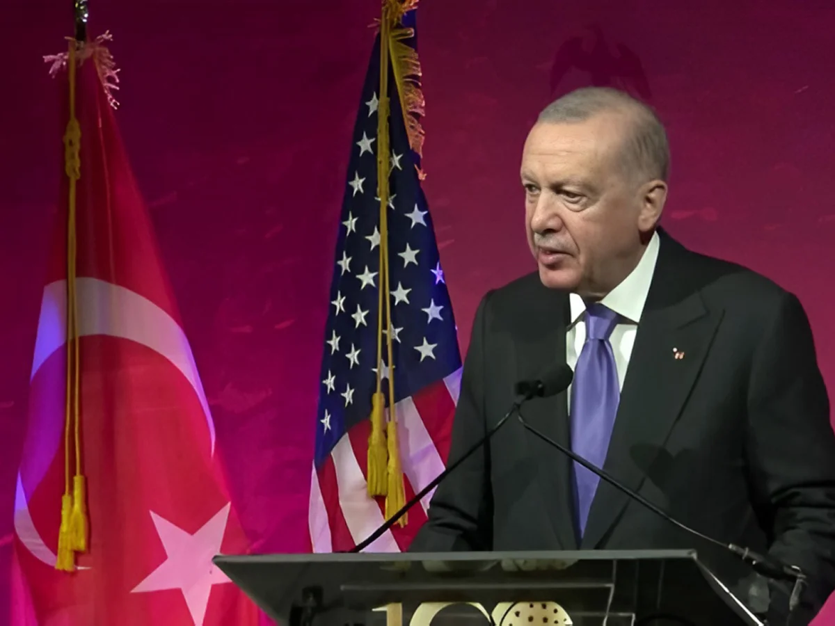 Cumhurbaşkanı Erdoğan’ın New York’taki ilk gününde yoğun diplomasi trafiği ANKARA – BHA İletişim Başkanı Burhanettin Duran, x hesabından yaptığı