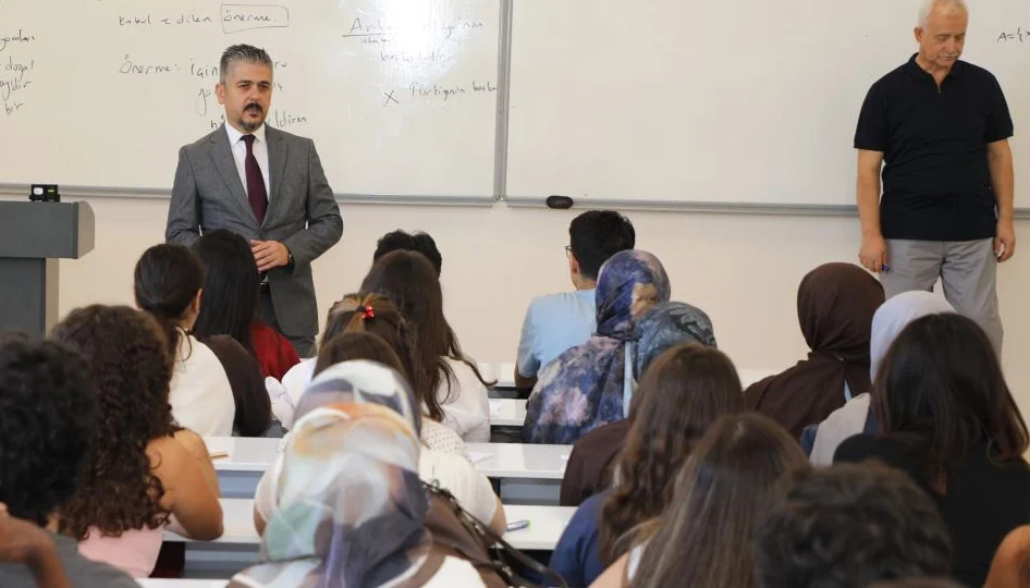 ISUBÜ’de 2026-2027 eğitim öğretim yılı heyecanla başladı ISPARTA – BHA Isparta Uygulamalı Bilimler Üniversitesi (ISUBÜ) 2026-2027 eğitim