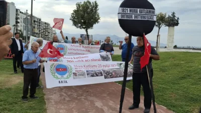 İZMİR – BHA  İzmir’in Alsancak ilçesindeki Gündoğdu Meydanı’nda, Yunanistan Konsolosluğu