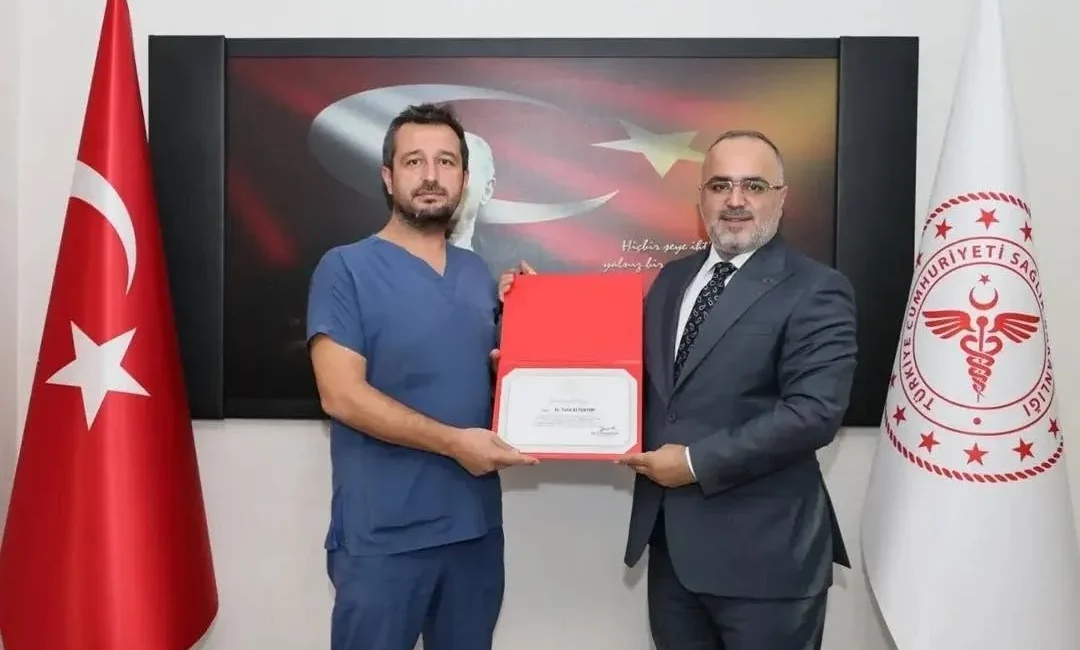 Kanser taramalarında Kırıkkale birincisi oldu KIRIKKALE – BHA Kırıkkale genelinde gerçekleştirilen kanser taramalarında en yüksek