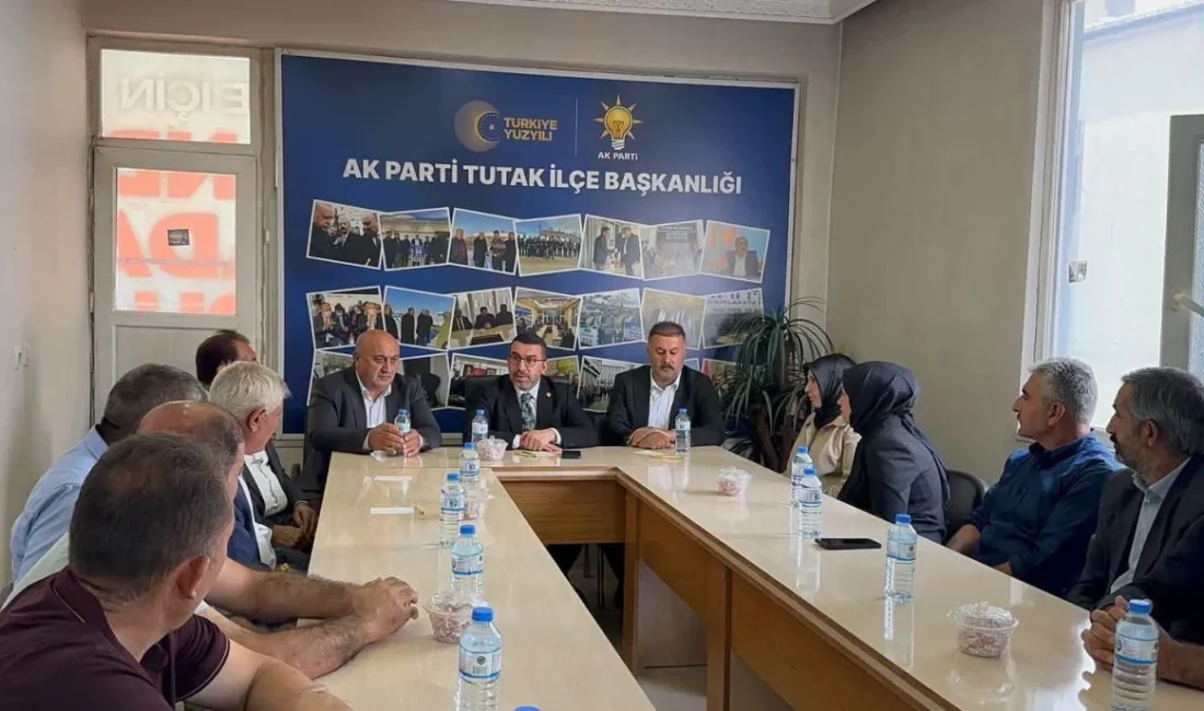 Kars Milletvekili Çalkın’dan AK Parti Tutak İlçe Başkanlığına Ziyaret KARS – BHA
AK Parti Kars Milletvekili Adem Çalkın,