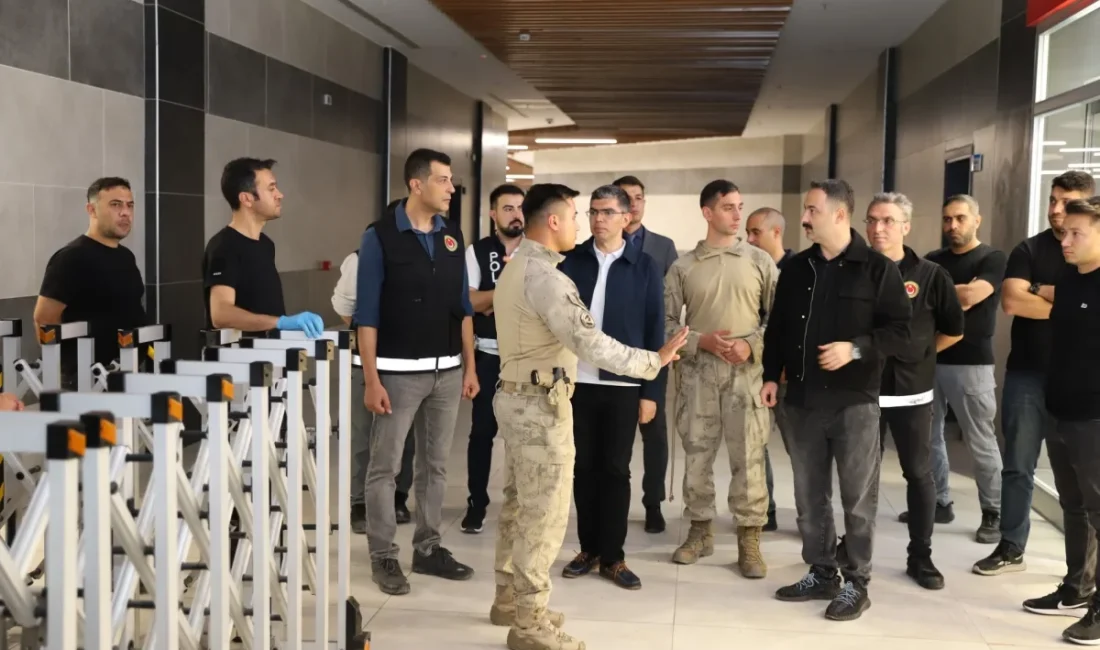 Servet ARSLAN / BHA  Doğubayazıt Kaymakamı Mustafa Ayvat, Gürbulak Gümrük