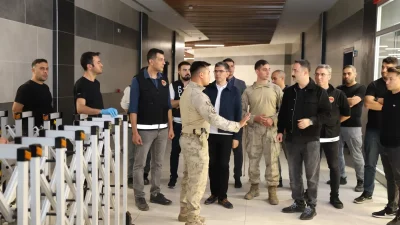 Servet ARSLAN / BHA  Doğubayazıt Kaymakamı Mustafa Ayvat, Gürbulak Gümrük