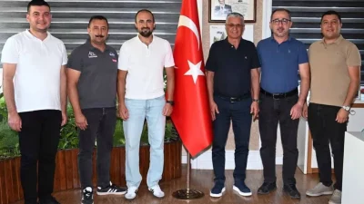 Antalya Kemer Enduro Motosiklet Kulübü (KEMK) Başkanı Semih Özdemir, 7-10