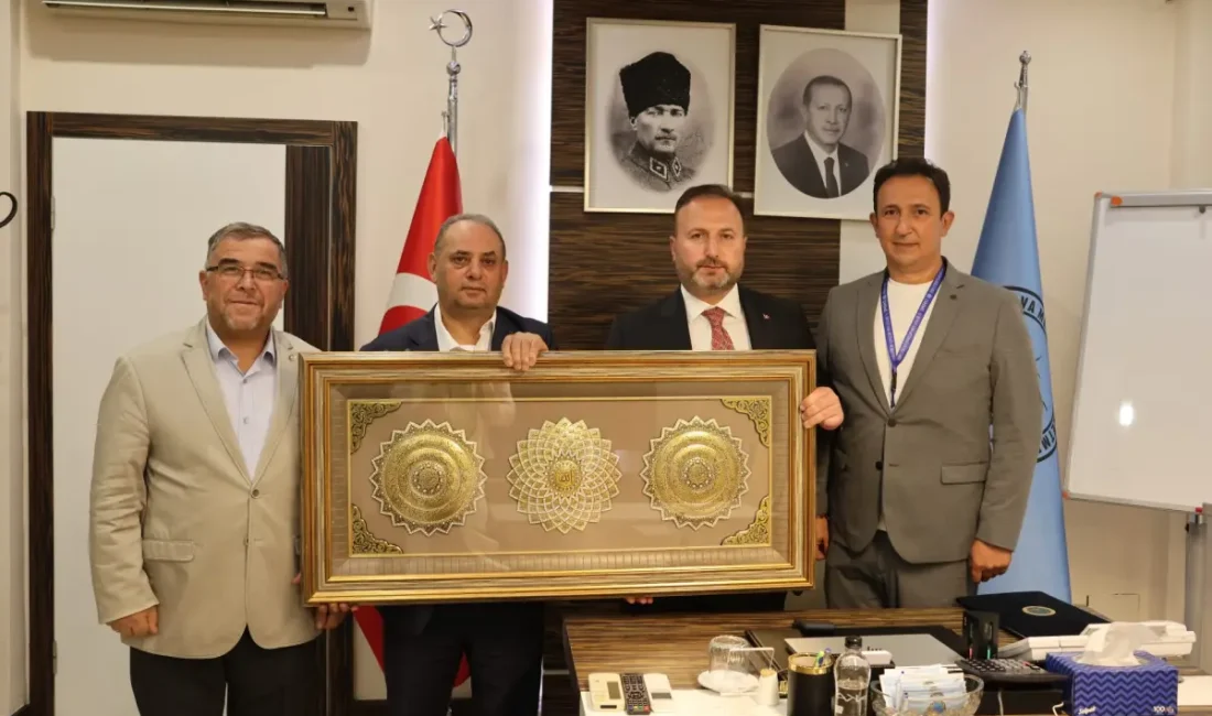 Özçelik-İş’ten DHMİ Genel Müdürü Çakmak’a ziyaret ANKARA – BHA Özçelik-İş Sendikası Genel Başkanı Yunus Değirmenci, Devlet