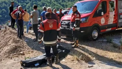 HATAY – BHA  Hatay’ın Hassa İlçesi Çardak yaylasında, virajı alamayarak