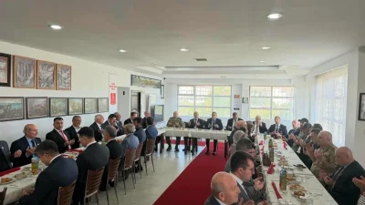 Kars Valisi Ziya Polat ve AK Parti Kars Milletvekili Adem