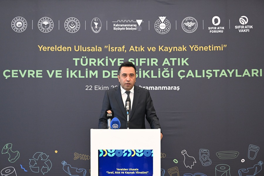 Kahramanmaraş Sıfır Atık Çalıştayı’nda Sürdürülebilir Gelecek İçin Çözüm Önerileri Ele Alındı Kahramanmaraş’ın çevre, iklim değişikliği ve sürdürülebilirlik alanındaki önceliklerini değerlendirmek, israfın